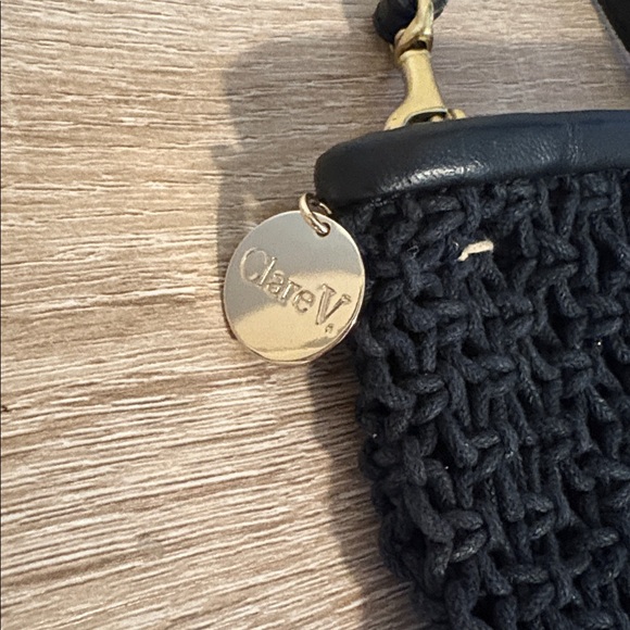 Clare V Crochet Poche w Fringe - Picture 6 of 8